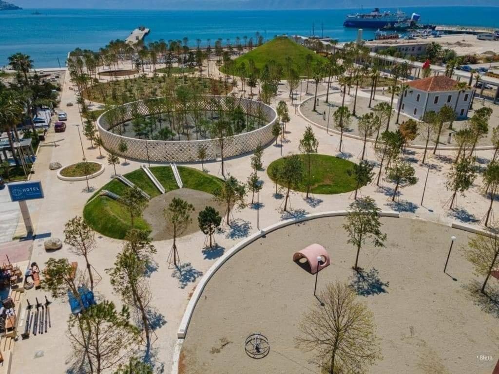 Lovely Place. Close To Beach & Boulevard Vlore Luaran gambar