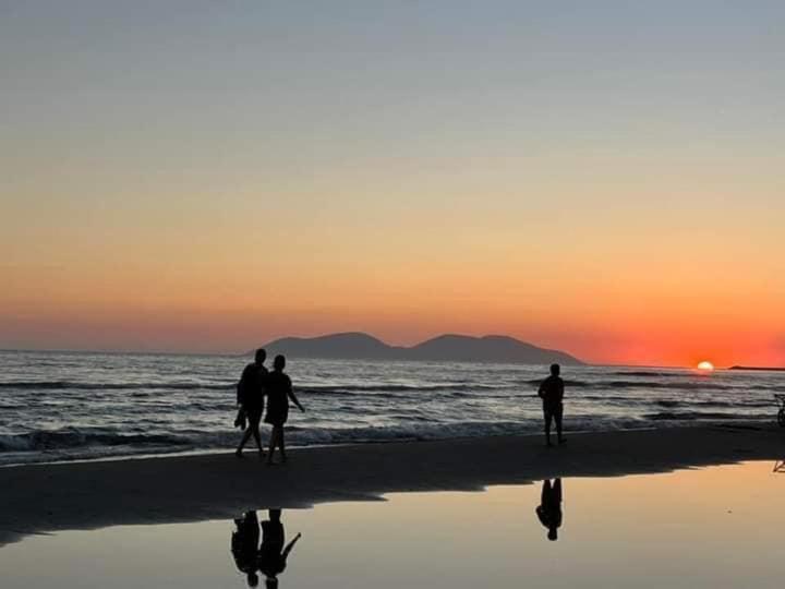 Lovely Place. Close To Beach & Boulevard Vlore Luaran gambar