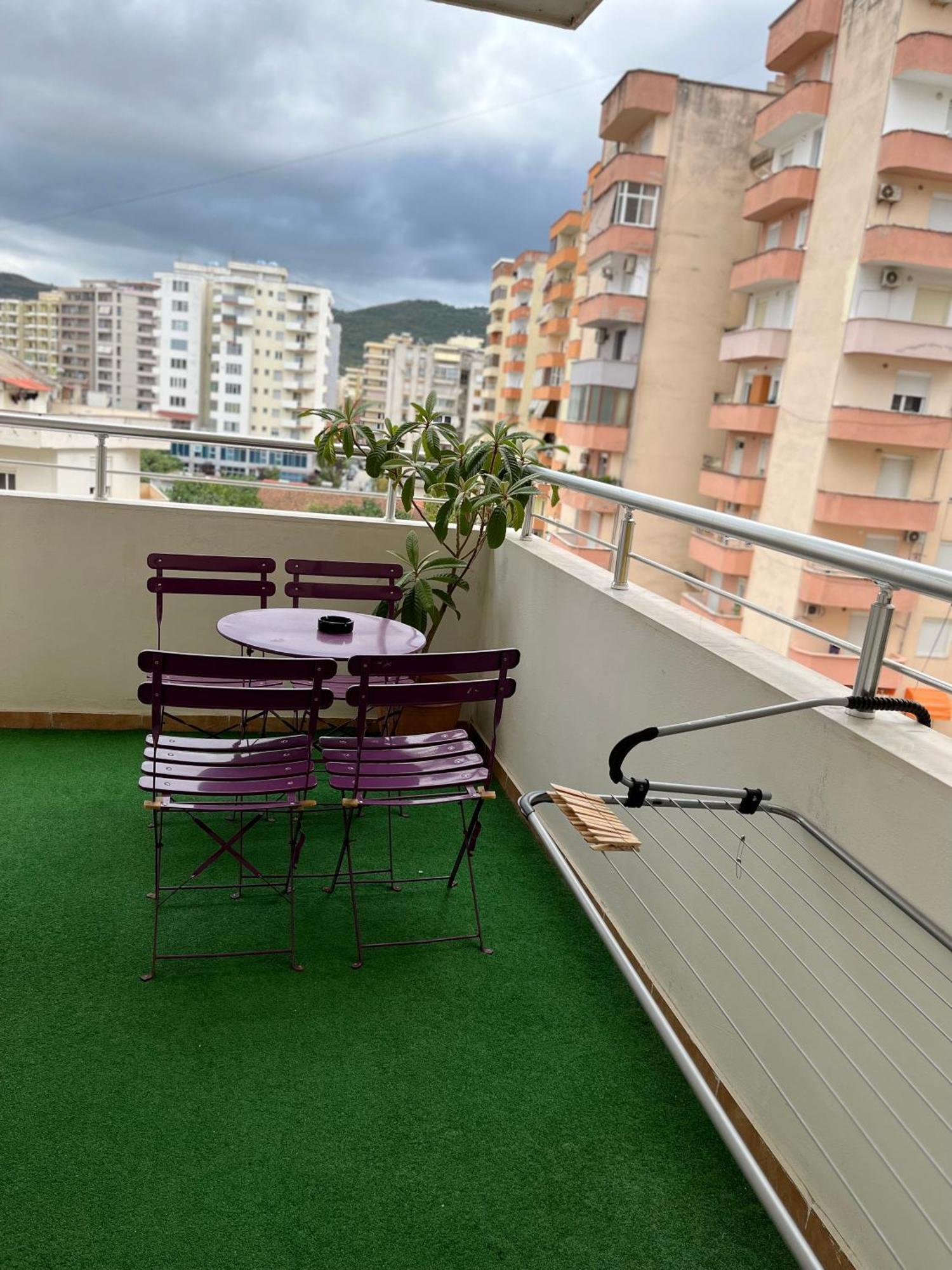Lovely Place. Close To Beach & Boulevard Vlore Luaran gambar