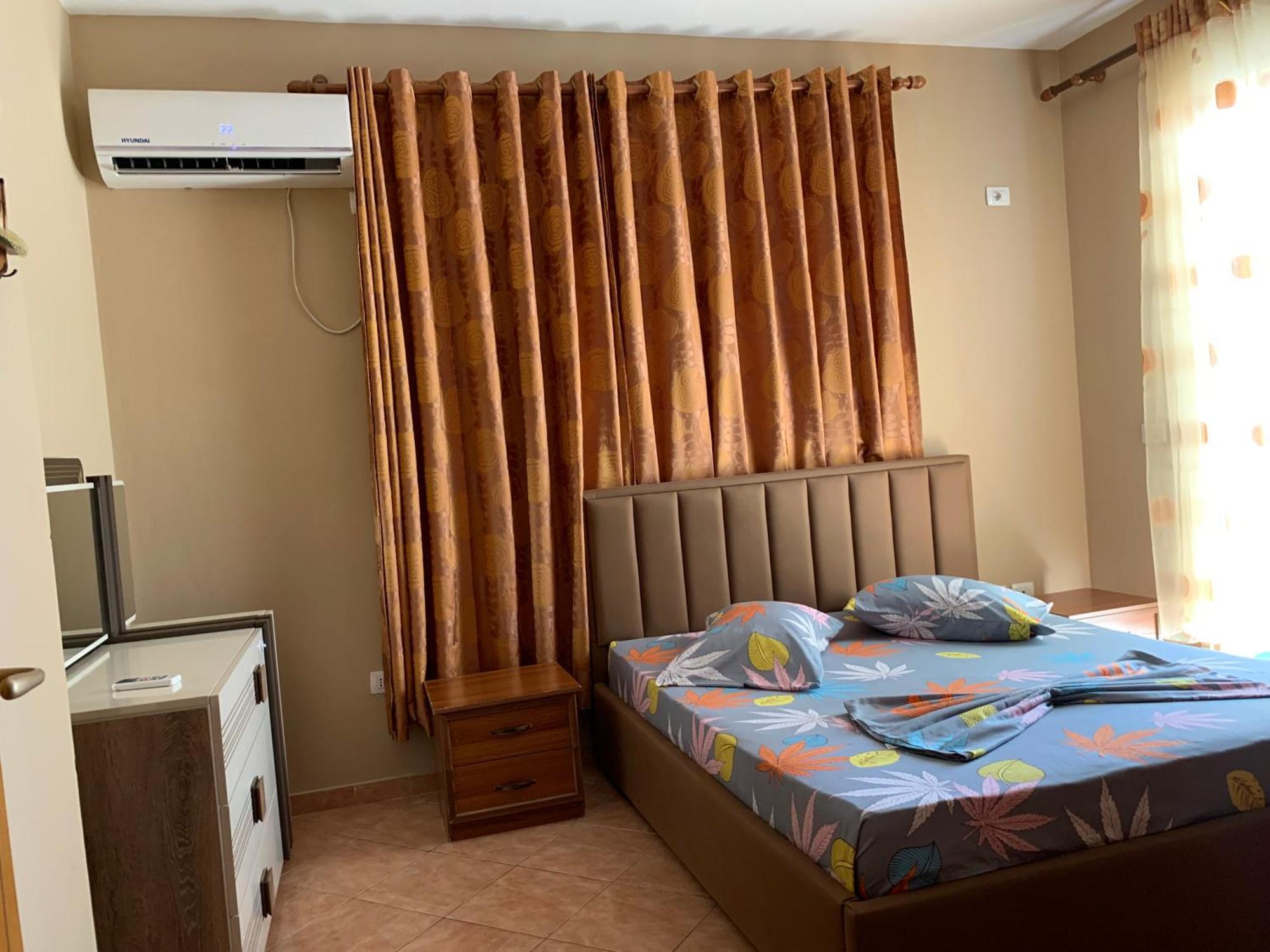 Lovely Place. Close To Beach & Boulevard Vlore Luaran gambar